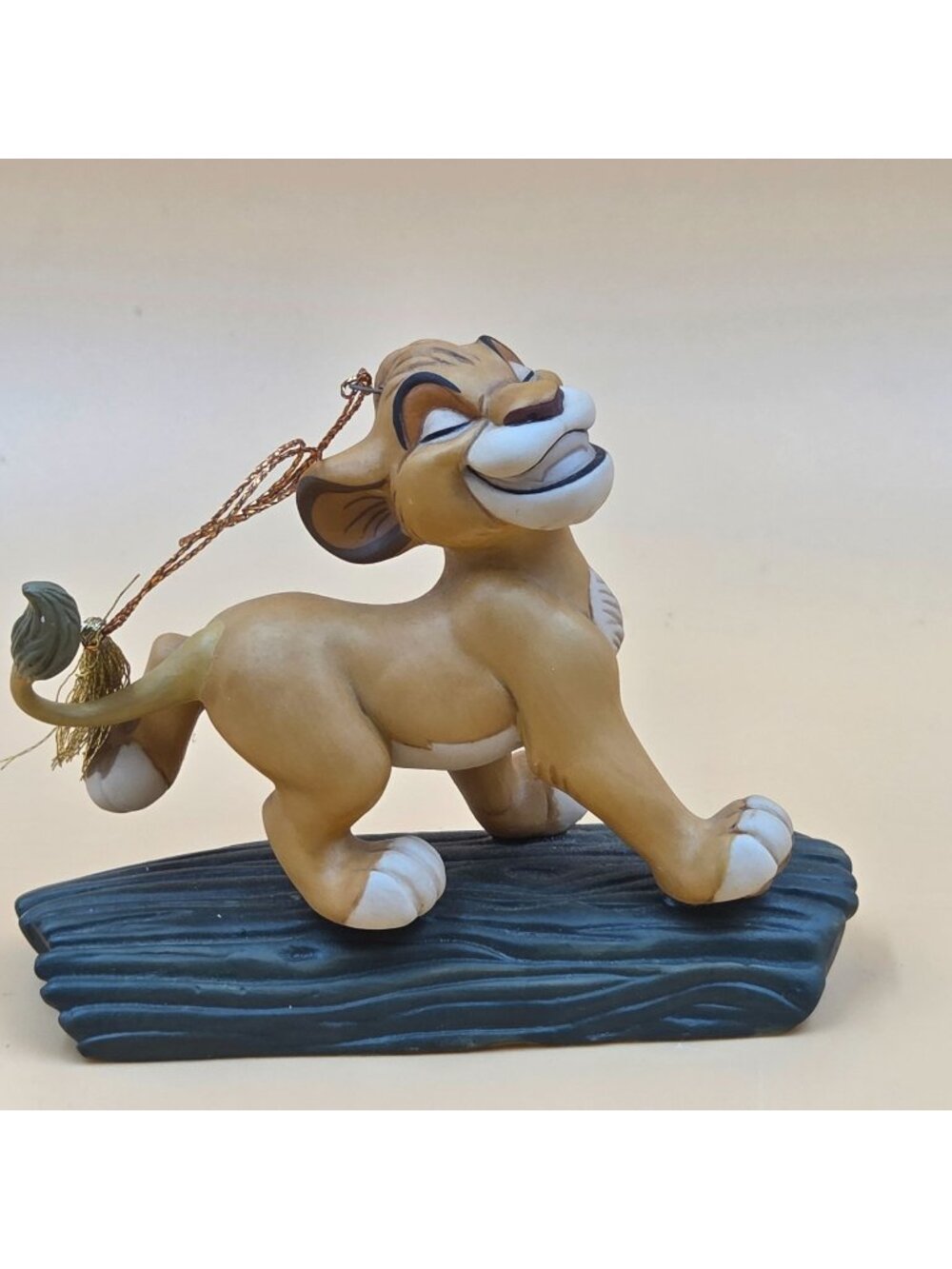 WDCC The Lion King Hakuna Matata Simba Annual Ornament - Picture 1 of 15